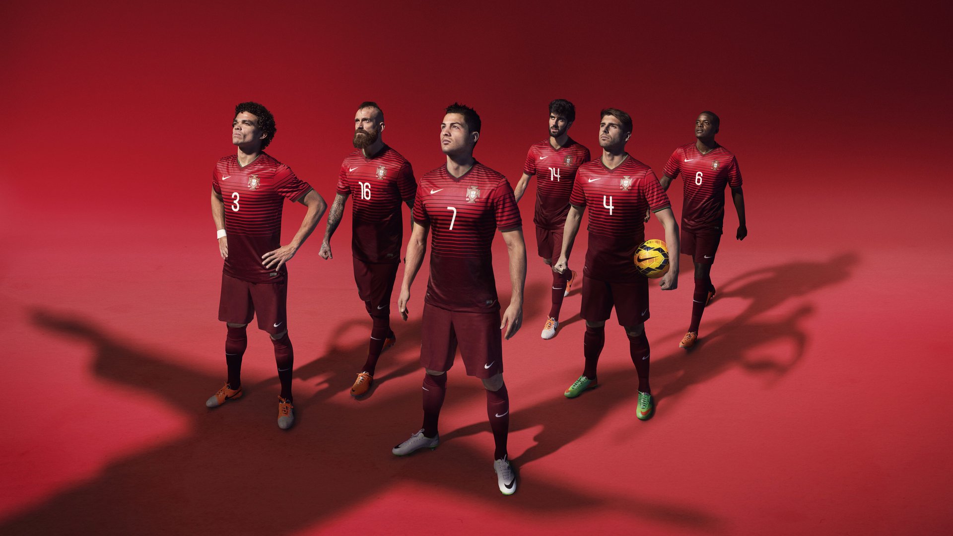 国足青训教练员专业素养提升，国足青训队教练